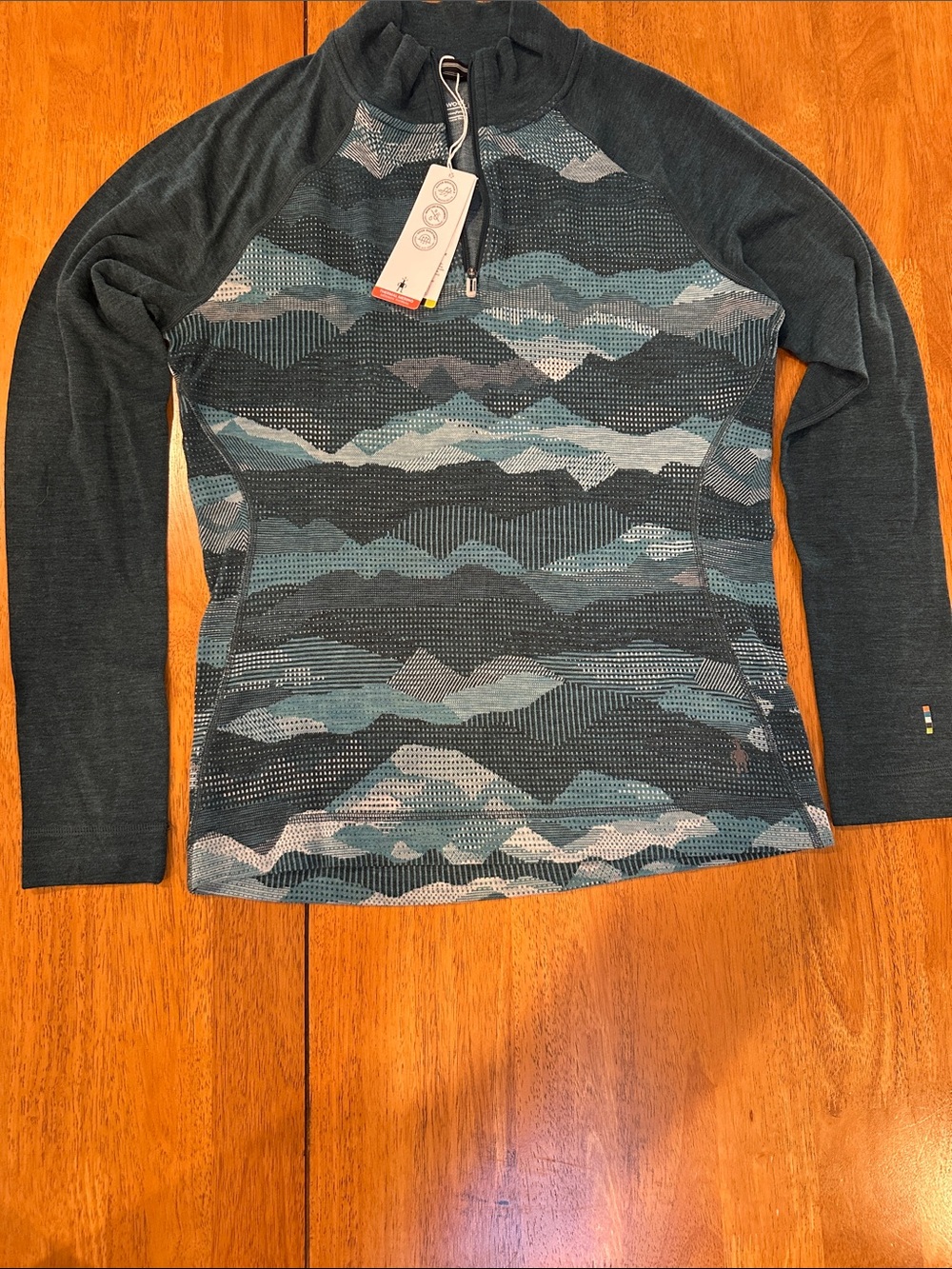 Smartwool size Large under or thermal shirt. Long sleeve. NWT.